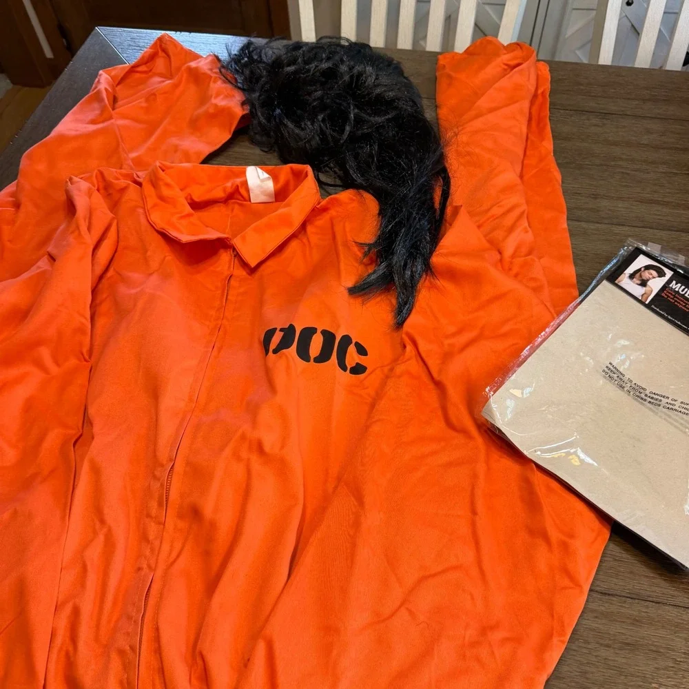 Spirit Halloween Prisoner Costume Set Orange Inmate Jumpsuit / Black Mullet Wig - Picture 6 of 6